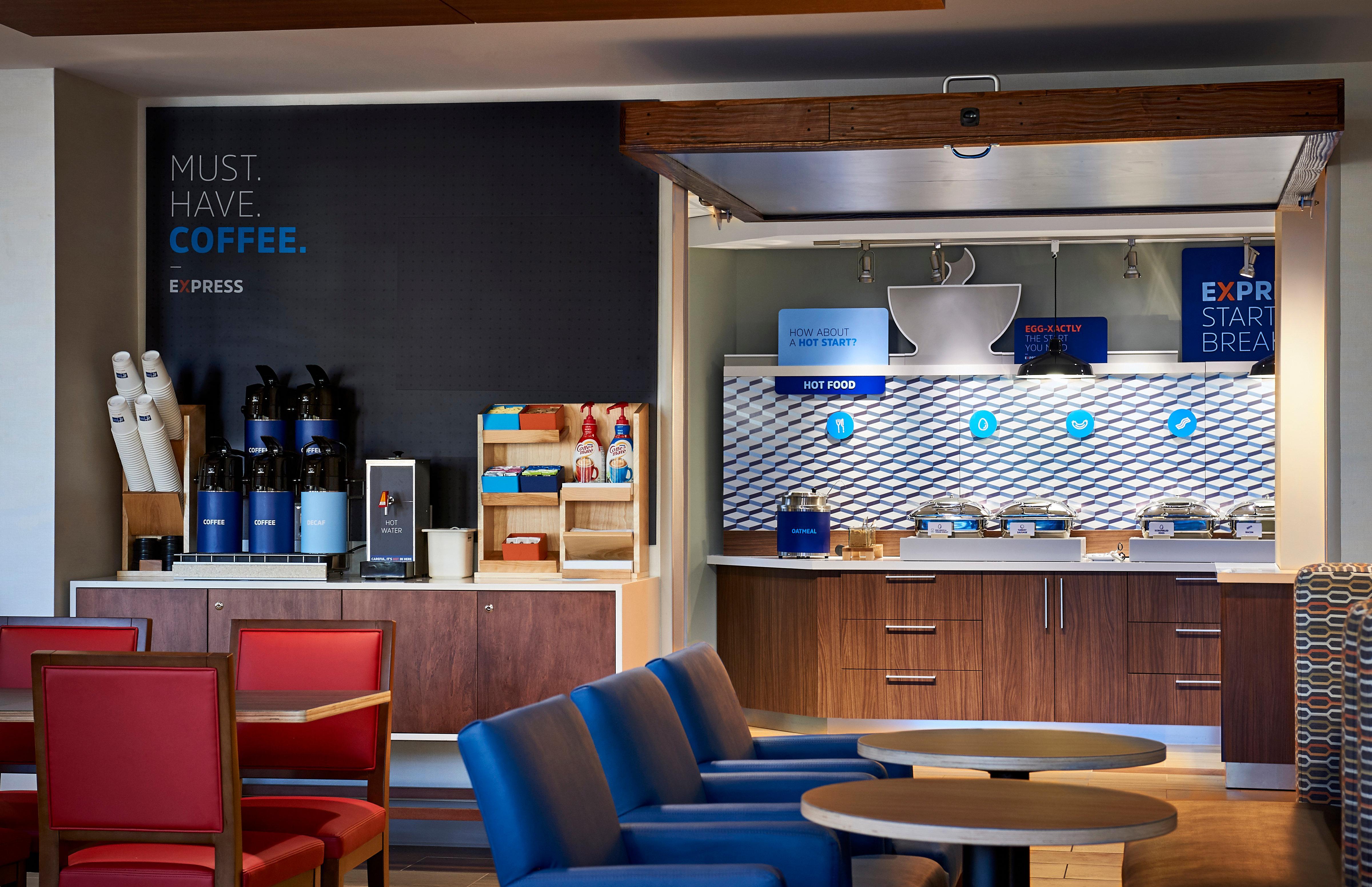 Holiday Inn Express & Suites - Kingfisher, An Ihg Hotel Екстериор снимка