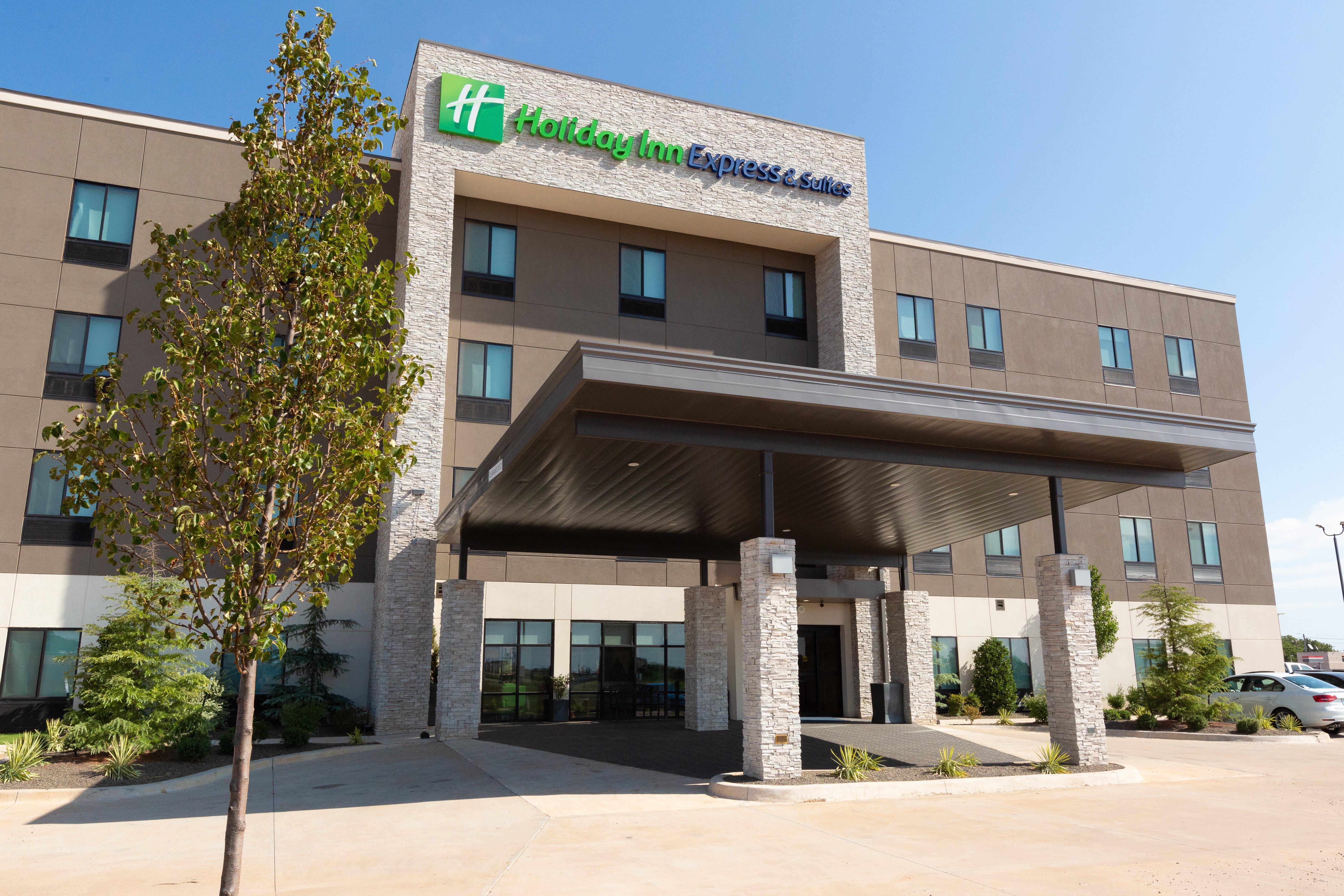 Holiday Inn Express & Suites - Kingfisher, An Ihg Hotel Екстериор снимка